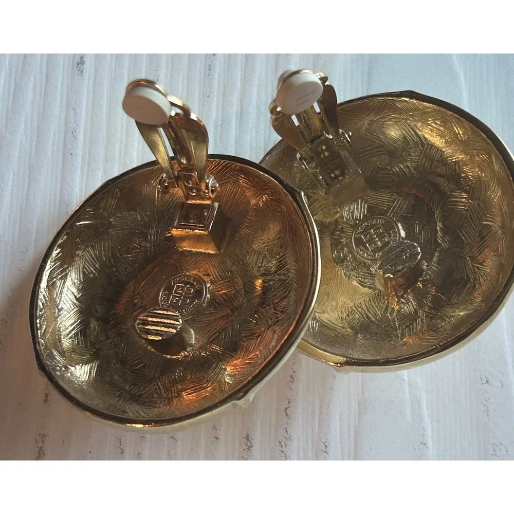 GIVENCHY Signed  Faux Pearl Ivory Enamel Gold Plated Statement Earrings C: 1980s - Picture 9 of 14